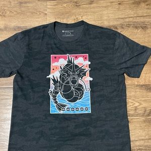 Pokémon Center Gyarados Take Flight Black T-shirt Unisex Adult Size L